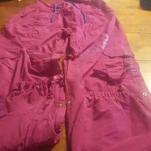 (Never worn)Pink cargo capris zumba pants